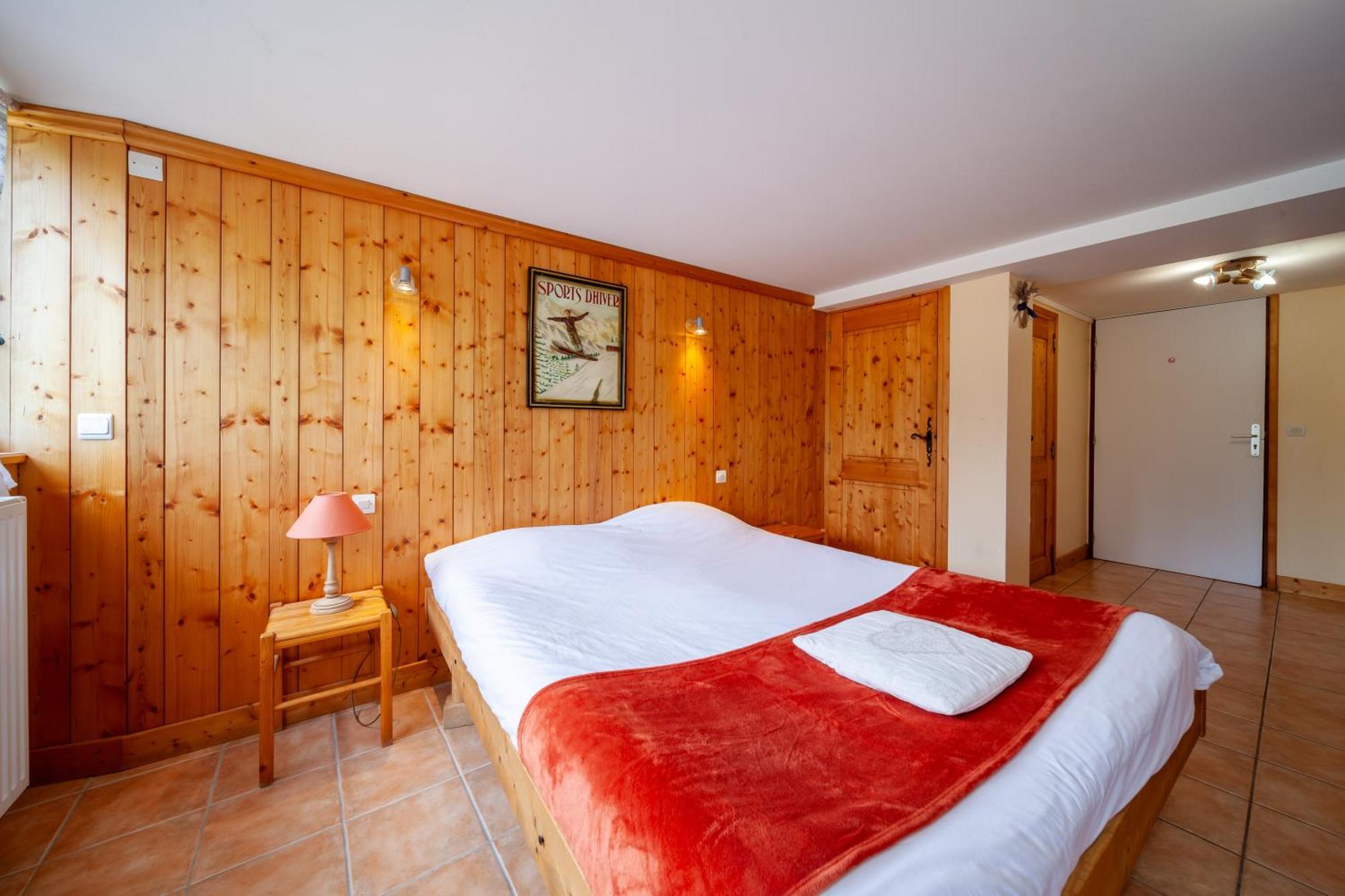 Auberge Des Montauds - Hotel & Restaurant Віллар-де-Лан Номер фото